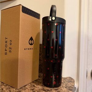 HydroJug Queen of hearts 32oz sport